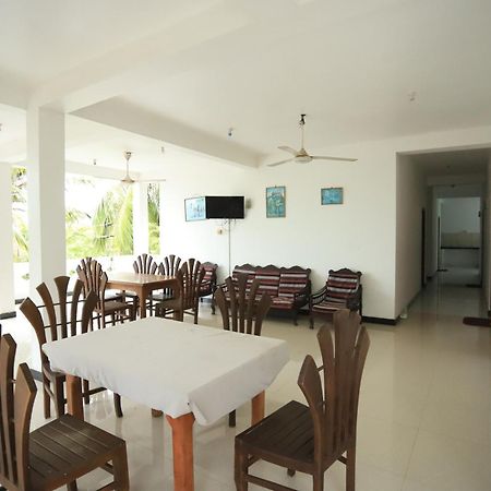 Pleasure Island Holiday Home 담불라 외부 사진