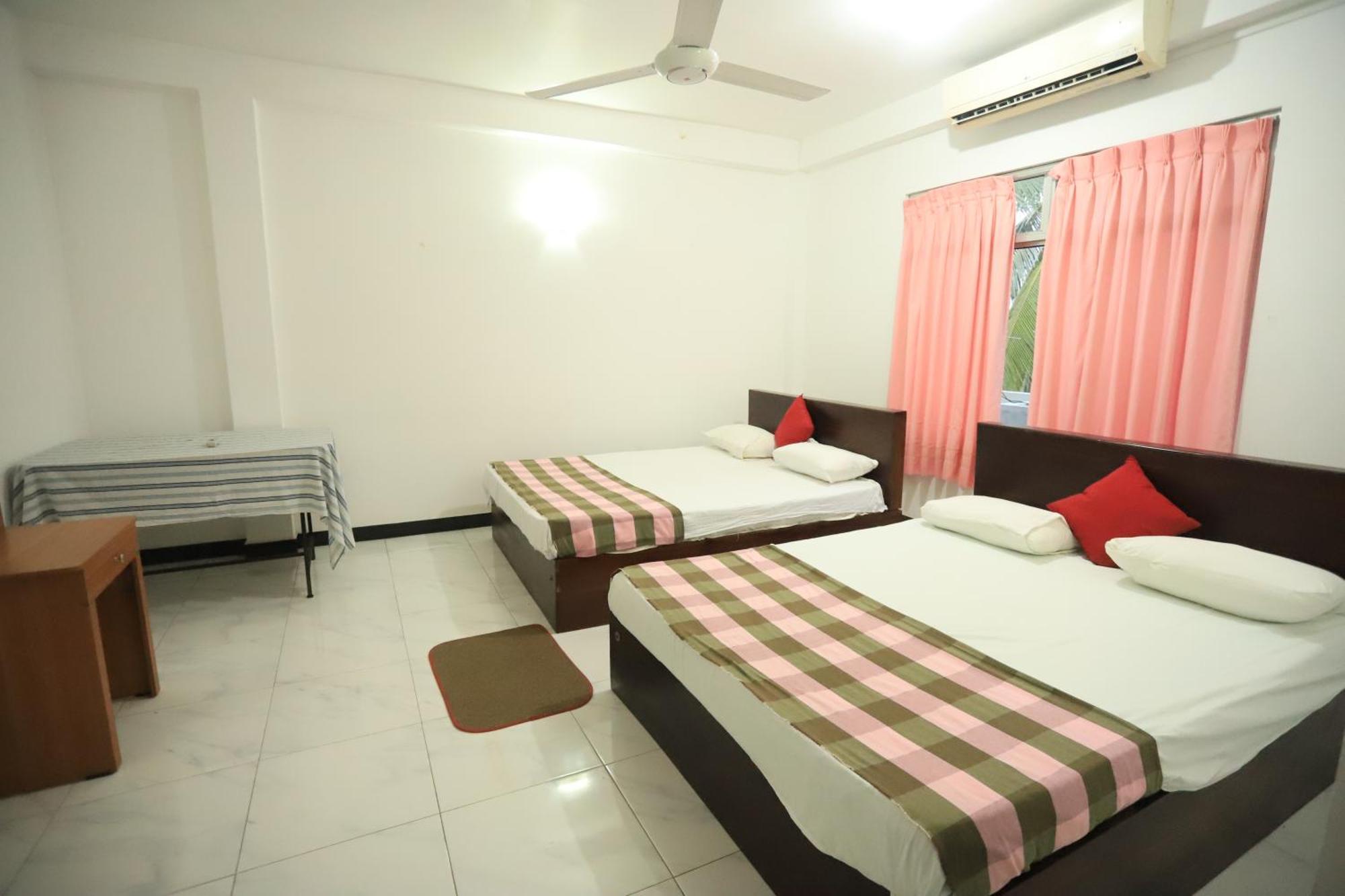 Pleasure Island Holiday Home 담불라 외부 사진